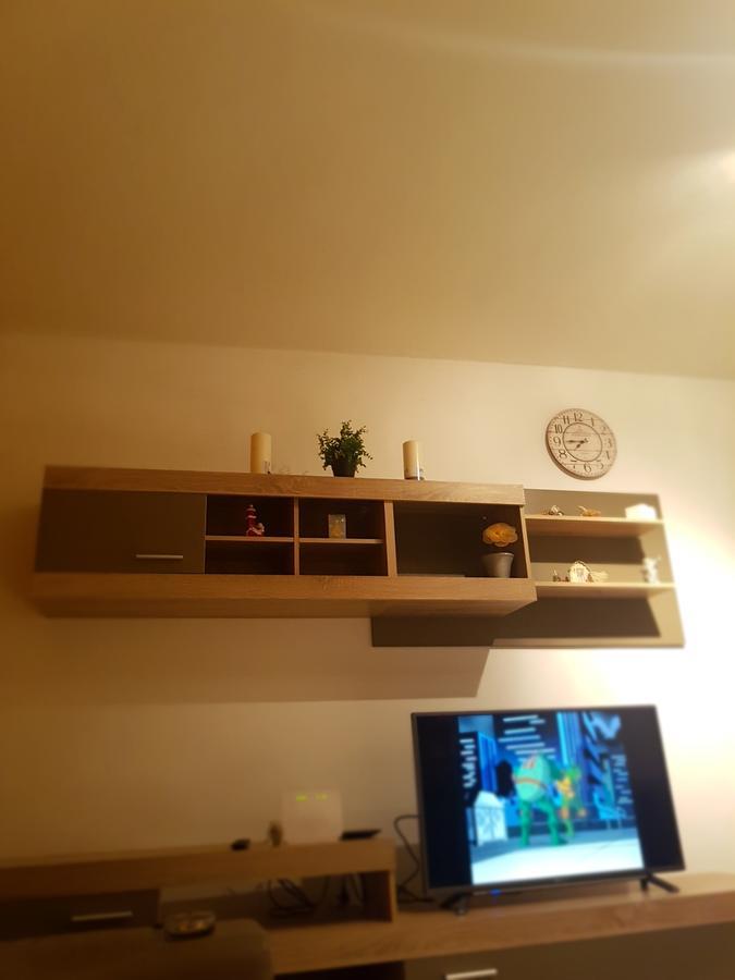 4 Kilometar To Centar Appartement *